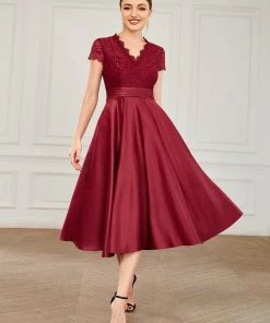 Ever-Pretty US Romantic V-neck Lace Bodice A-line Cocktail Dress 44 Ever-Pretty US Romantic V-neck Lace Bodice A-line Cocktail Dress