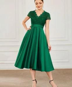 Ever-Pretty US Romantic V-neck Lace Bodice A-line Cocktail Dress