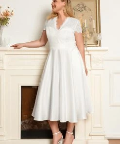 Ever-Pretty US Romantic V-neck Lace Bodice A-line Cocktail Dress 55 Ever-Pretty US Romantic V-neck Lace Bodice A-line Cocktail Dress