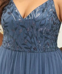 Ever-Pretty US SHOP BY OCCASION Plus Size Soft Spaghetti Straps V-Neck Embroidery Evening Dress