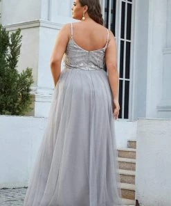 Ever-Pretty US SHOP BY OCCASION Plus Size Soft Spaghetti Straps V-Neck Embroidery Evening Dress