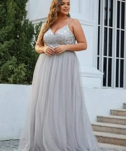 Ever-Pretty US SHOP BY OCCASION Plus Size Soft Spaghetti Straps V-Neck Embroidery Evening Dress