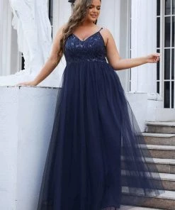 Ever-Pretty US SHOP BY OCCASION Plus Size Soft Spaghetti Straps V-Neck Embroidery Evening Dress