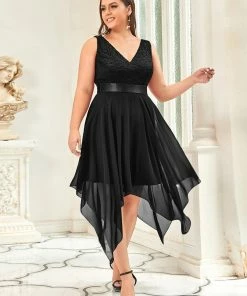 Ever-Pretty US Stunning V Neck Lace & Chiffon Prom Dress For Women SHOP BY OCCASION 86 Ever-Pretty US Stunning V Neck Lace & Chiffon Prom Dress For Women SHOP BY OCCASION