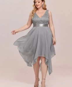 Ever-Pretty US Stunning V Neck Lace & Chiffon Prom Dress For Women SHOP BY OCCASION 73 Ever-Pretty US Stunning V Neck Lace & Chiffon Prom Dress For Women SHOP BY OCCASION