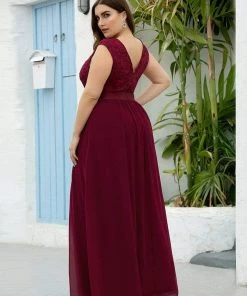 Ever-Pretty US Plus Size Classic Round Neck V Back A-Line Chiffon Bridesmaid Dresses With Lace