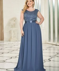 Ever-Pretty US Plus Size Classic Round Neck V Back A-Line Chiffon Bridesmaid Dresses With Lace