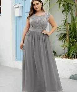 Ever-Pretty US Plus Size Classic Round Neck V Back A-Line Chiffon Bridesmaid Dresses With Lace