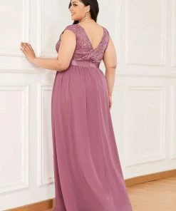 Ever-Pretty US Plus Size Classic Round Neck V Back A-Line Chiffon Bridesmaid Dresses With Lace