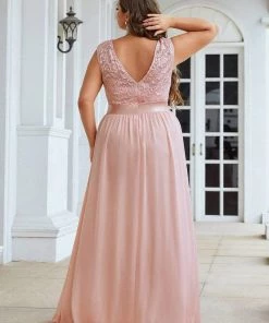 Ever-Pretty US Plus Size Classic Round Neck V Back A-Line Chiffon Bridesmaid Dresses With Lace