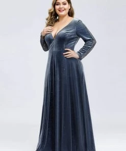 Ever-Pretty US Women's V-Neck Floor Length Velvet Prom Dresses With Long Sleeve