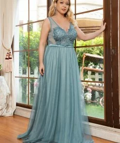Ever-Pretty US Plus Size Women's A-Line V-Neck Floral Lace Appliques Bridesmaid Dress 27 Ever-Pretty US Plus Size Women's A-Line V-Neck Floral Lace Appliques Bridesmaid Dress