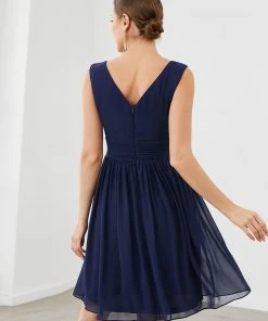 Ever-Pretty US Cocktail Dresses Women Sleeveless V Neck Short Bridesmaid Dress