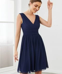 Ever-Pretty US Cocktail Dresses Women Sleeveless V Neck Short Bridesmaid Dress