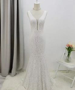 Ever-Pretty US Dainty Deep V Neck Sleeveless Fishtail Lace Wedding Dress