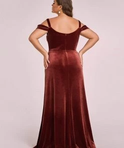 Ever-Pretty US SHOP BY OCCASION Plus Size Velvet Cold-Shoulder Sweetheart Column Bridesmaid Dress 8 Ever-Pretty US SHOP BY OCCASION Plus Size Velvet Cold-Shoulder Sweetheart Column Bridesmaid Dress