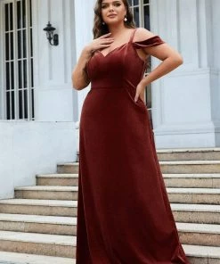 Ever-Pretty US SHOP BY OCCASION Plus Size Velvet Cold-Shoulder Sweetheart Column Bridesmaid Dress