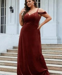 Ever-Pretty US SHOP BY OCCASION Plus Size Velvet Cold-Shoulder Sweetheart Column Bridesmaid Dress