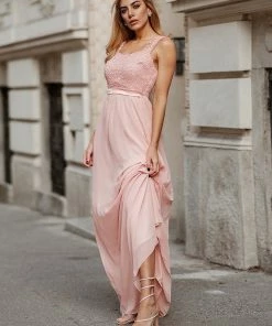 Ever-Pretty US SHOP BY OCCASION Elegant A Line Long Chiffon Bridesmaid Dress With Lace Bodice